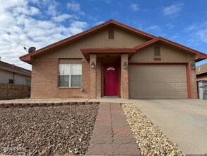 Building Photo - 2275 Tierra Humeda Dr