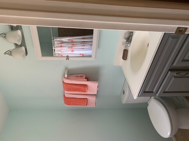 Foto del edificio - 1331 E Purdue Ave