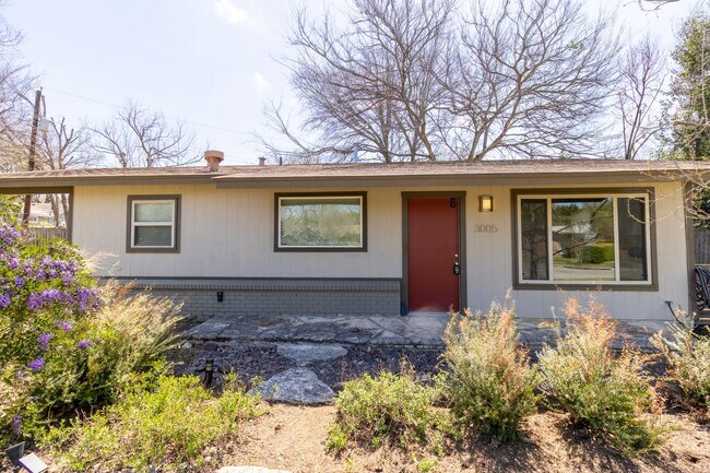 Building Photo - Discover Your Dream 2 Bedrooms, 2 Bathroom...