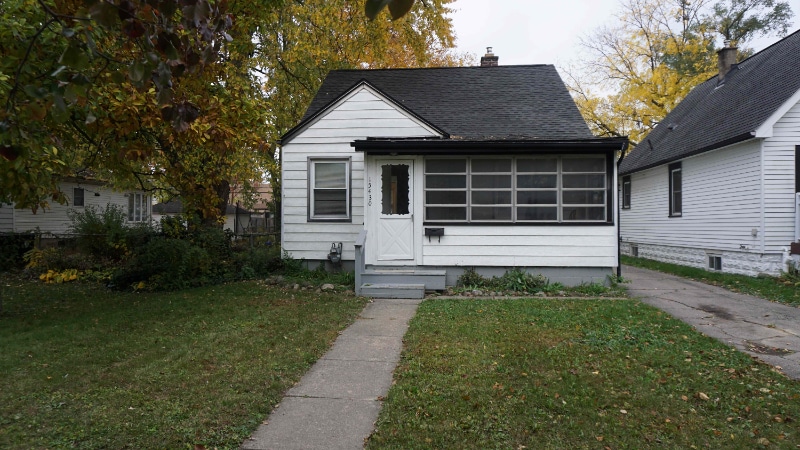 Primary Photo - 15430 Norborne Ave