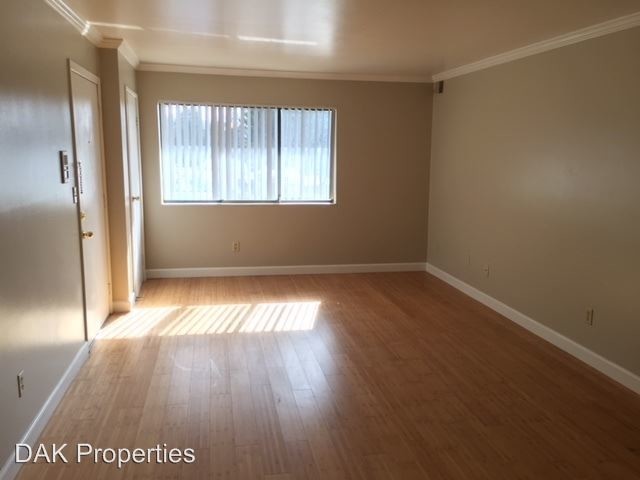 Building Photo - N111W15860 Vienna Ct