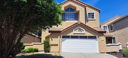 Building Photo - 320 Stamper Cir