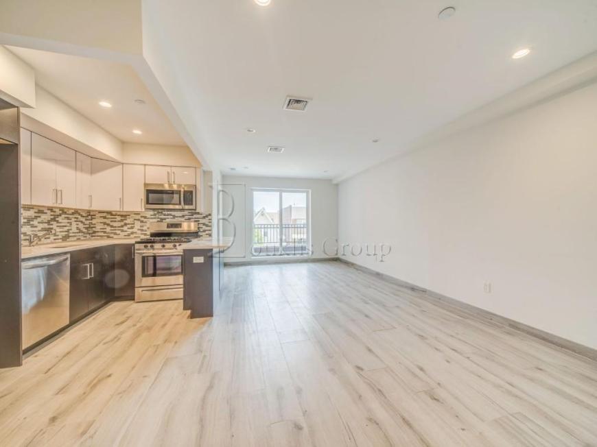 Primary Photo - 1 bedroom in ASTORIA NY 11103