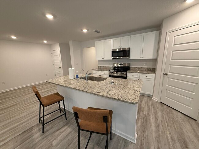 Foto del edificio - 225 Gray Owl Dr