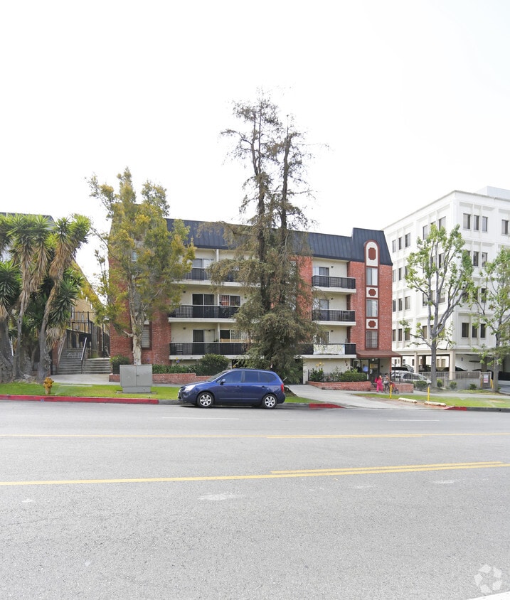 Building Photo - Park Terrace Apartments