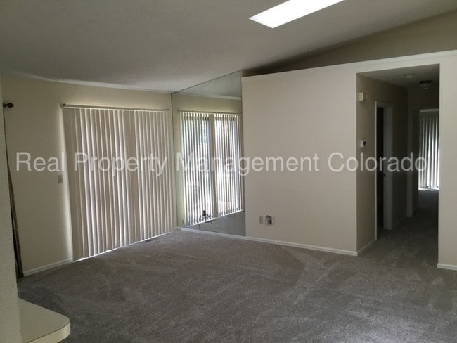 Foto del edificio - 2551 Patriot Heights