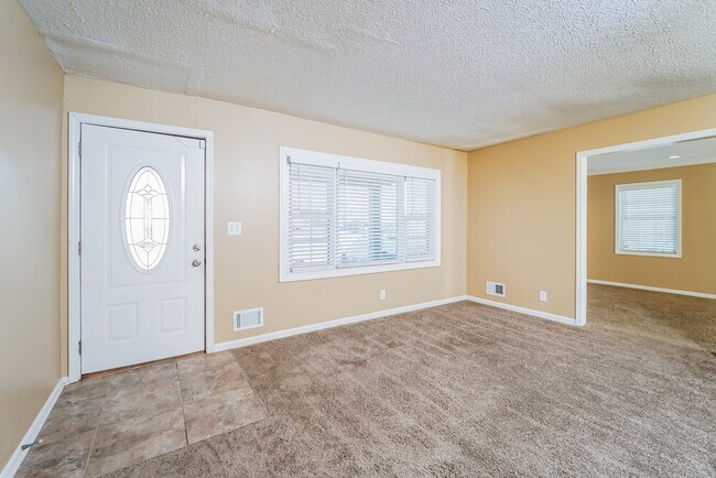 Foto del edificio - 6506 Missionary Ridge Dr