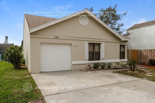 Building Photo - 100 Azalea Cir