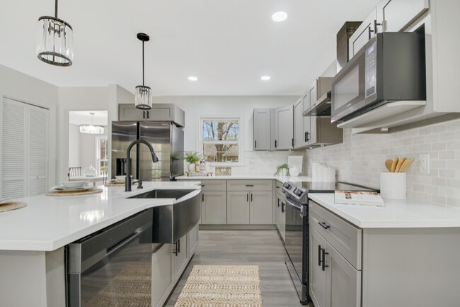 Foto del edificio - 305 Mayfield St