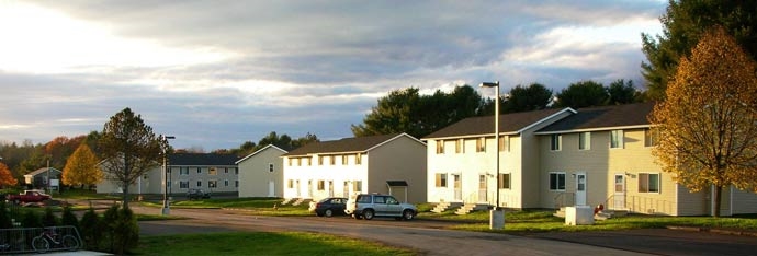 Primary Photo - Greentree Apartments