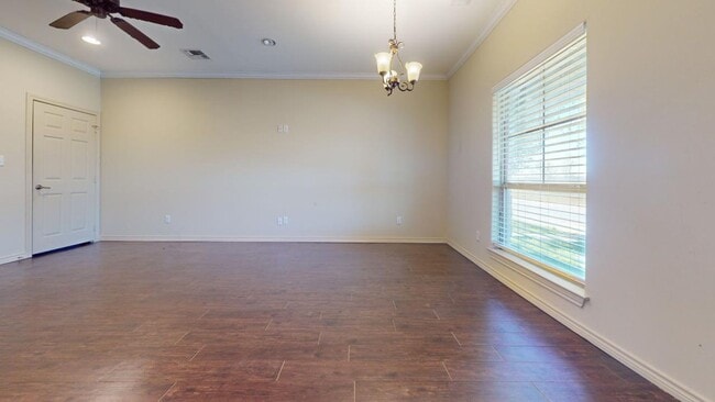 Foto del edificio - 709 Luther W St