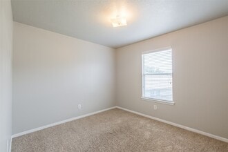 Building Photo - 19607 Tully Meadows Ct