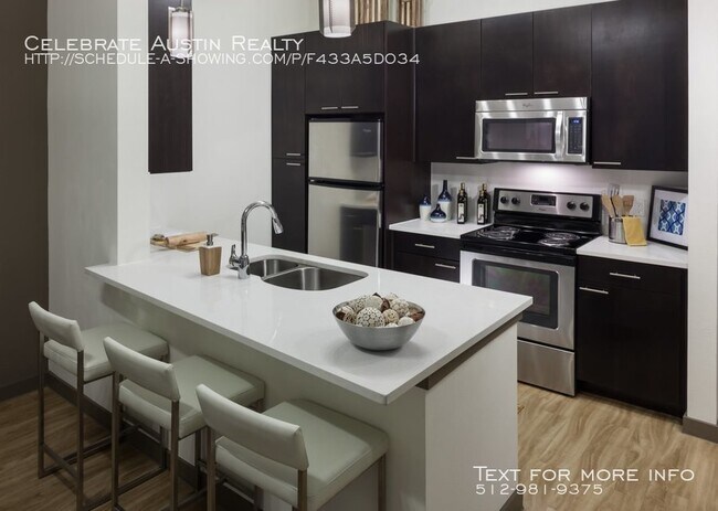 Building Photo - North Dallas / Addison Boutique Living