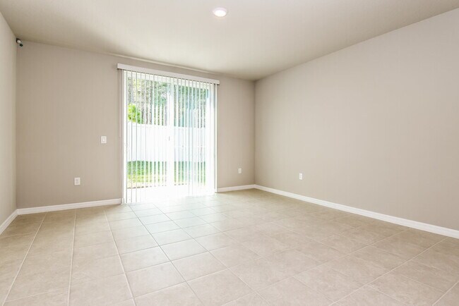 Foto del edificio - 857 Rivers Crossing St