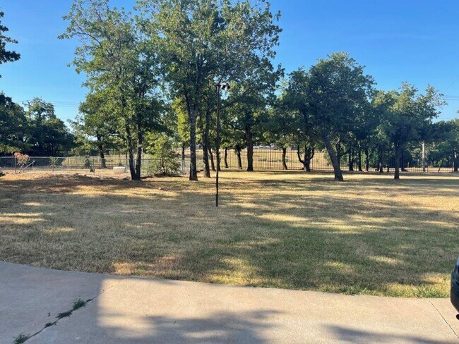 Foto del edificio - 3 bedroom 2 bath Mobile home newly updated...
