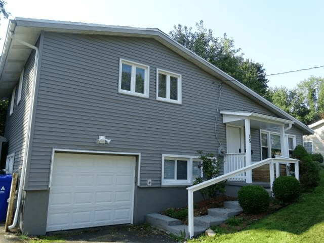 Primary Photo - 15 Lockwood Dr