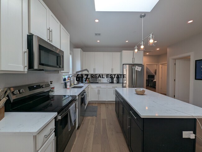 Foto del edificio - 51 Fairbanks St