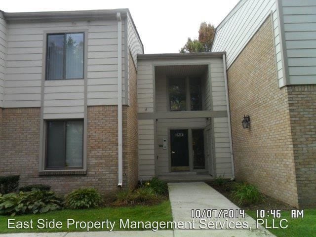 16233 W 9 Mile Rd Southfield Mi 48075 House For Rent In Southfield Mi Apartments Com 16233 W 9 Mile Rd Southfield Mi 48075 House For Rent In Southfield Mi Apartments Com