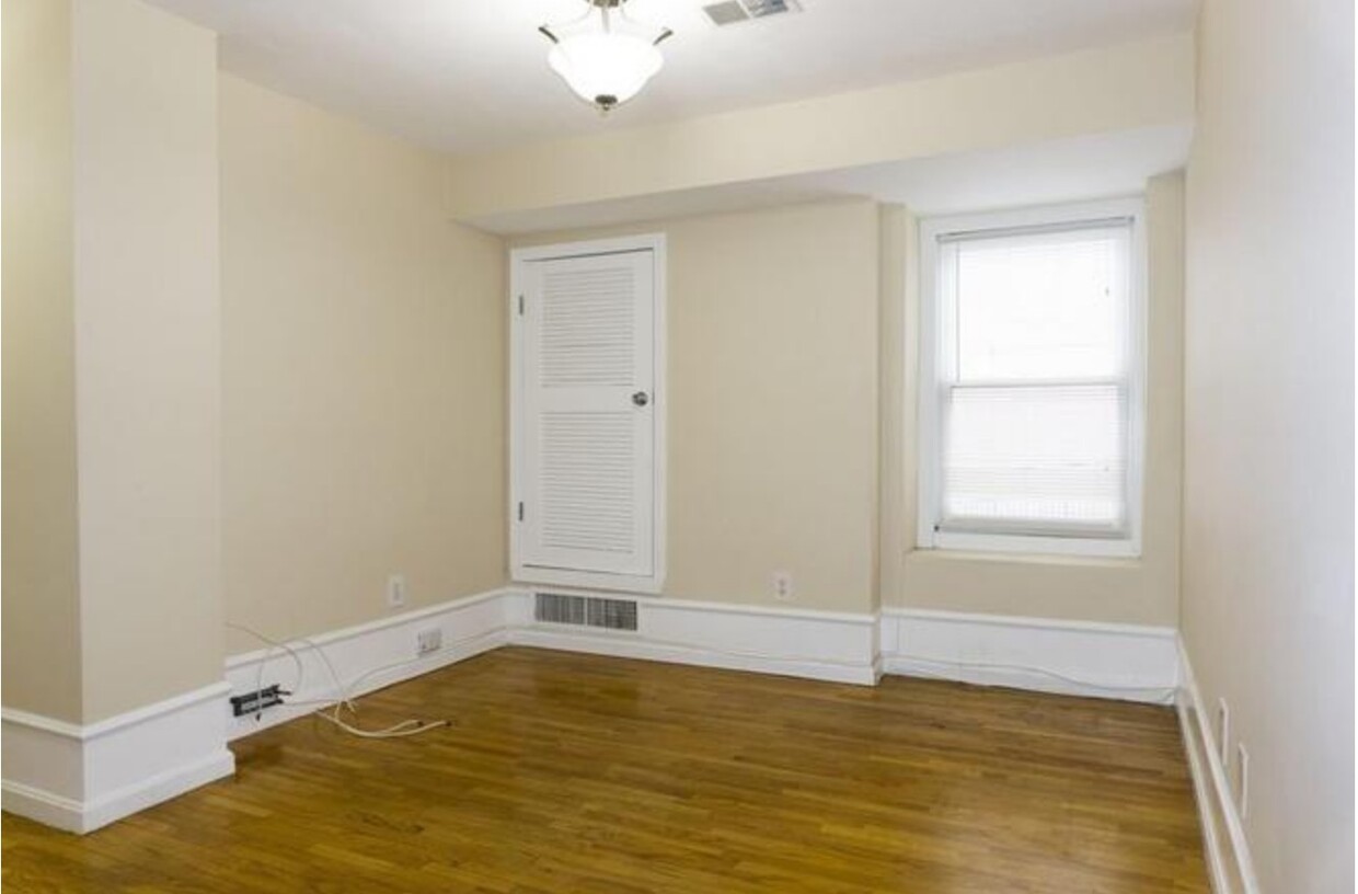 Building Photo - 724 Shawmut Ave
