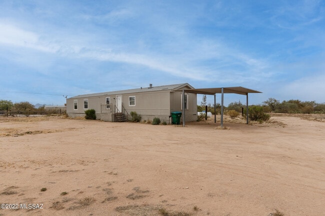 Building Photo - 7697 N Steele Dr