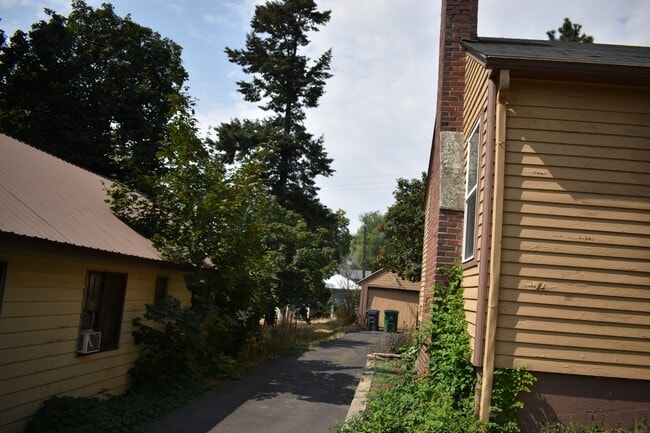 Foto del edificio - 229 Cherry St