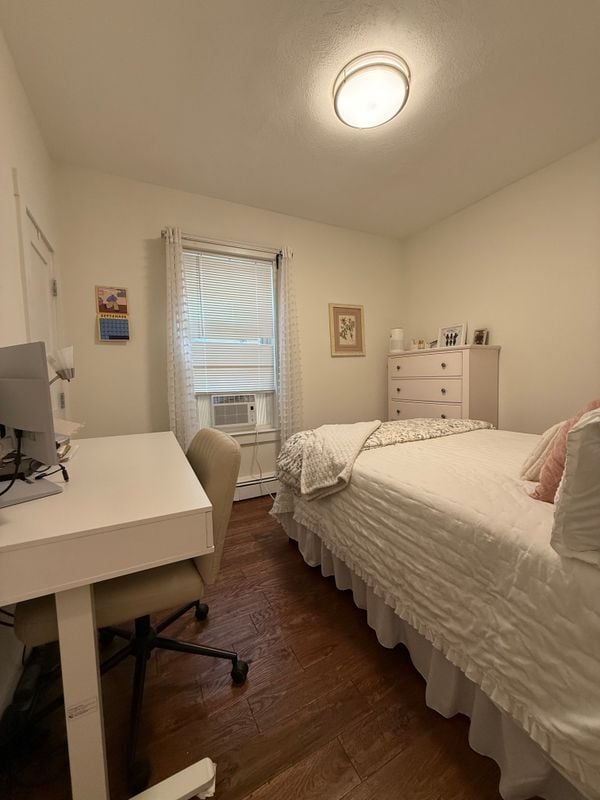 Building Photo - 229 Charles St