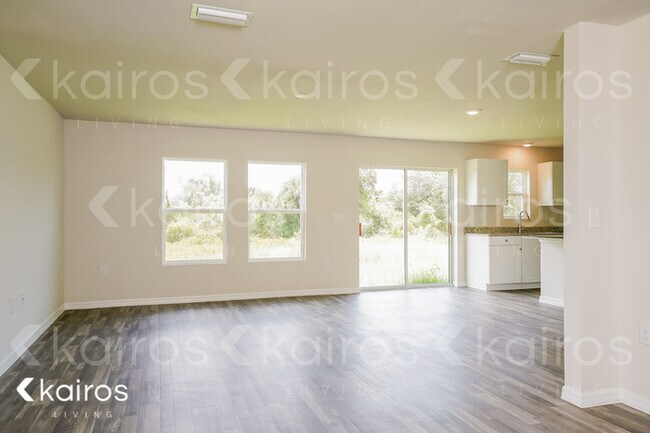 Foto del edificio - 1240 Hillburn St E