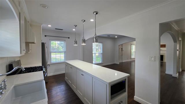 Foto del edificio - 3741 Hilltop Rd