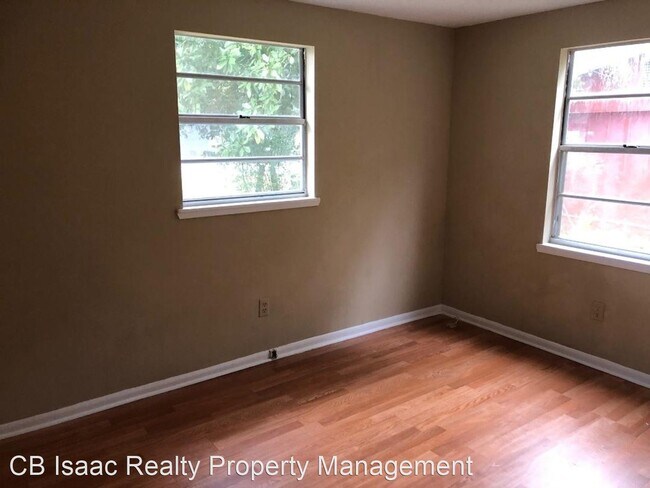 Foto del edificio - 2 br, 1 bath House - 439 South Blvd W