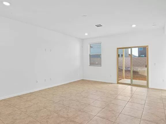 Foto del edificio - ADOREABLE HOME