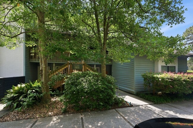 Building Photo - 1161 Shadow Lake Cir
