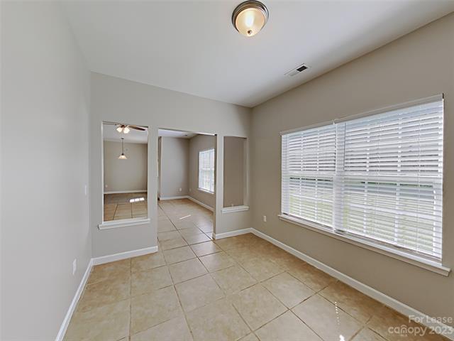 Building Photo - 8812 Cornwall St