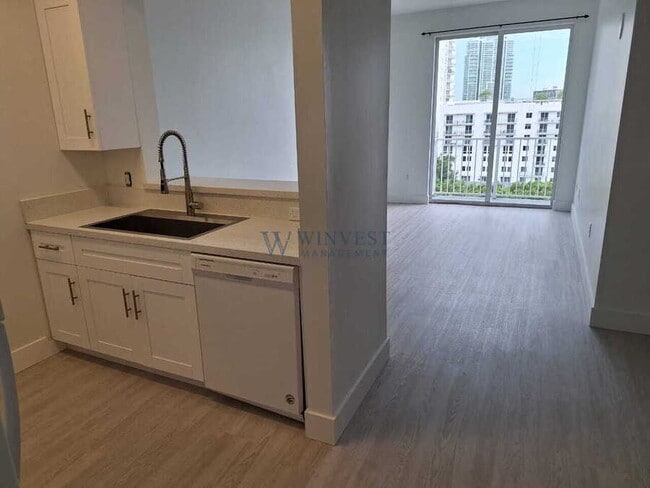 Photo - 115 Southwest 11th Street-903 Apartment