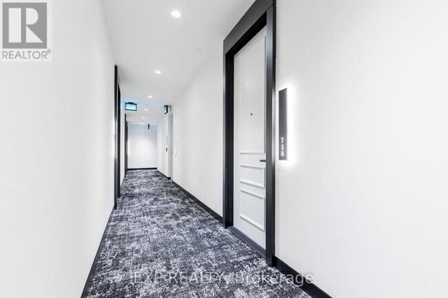 Building Photo - 115 Denison Ave