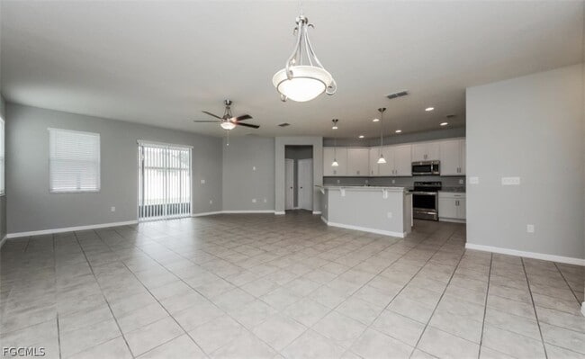 Foto del edificio - 4507 SE 9th Pl