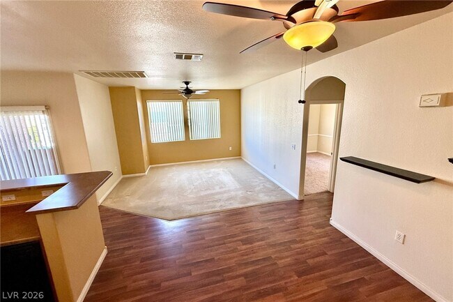 Foto del edificio - 9303 Gilcrease Ave