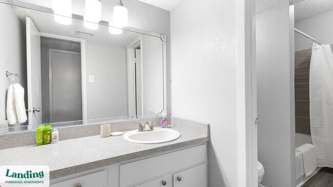 Building Photo - 2300 Misty Ridge Cir