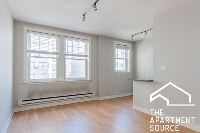 Foto del edificio - 511 W Belmont Ave
