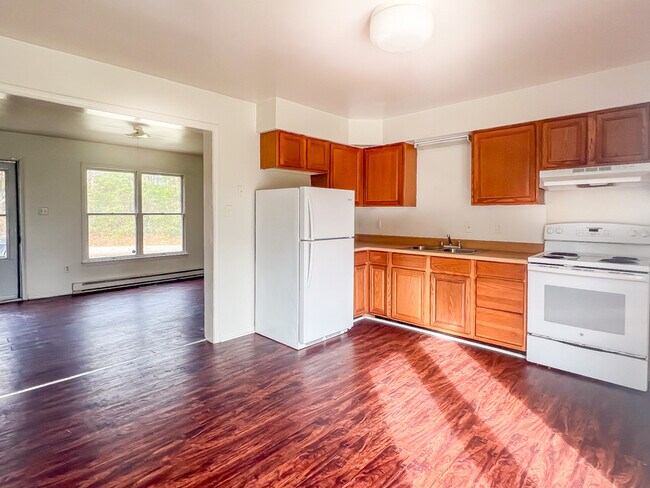 Foto del edificio - 496 Lancaster Creek Dr