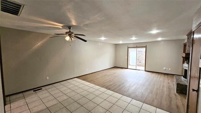 Foto del edificio - 2105 NW 118th Terrace