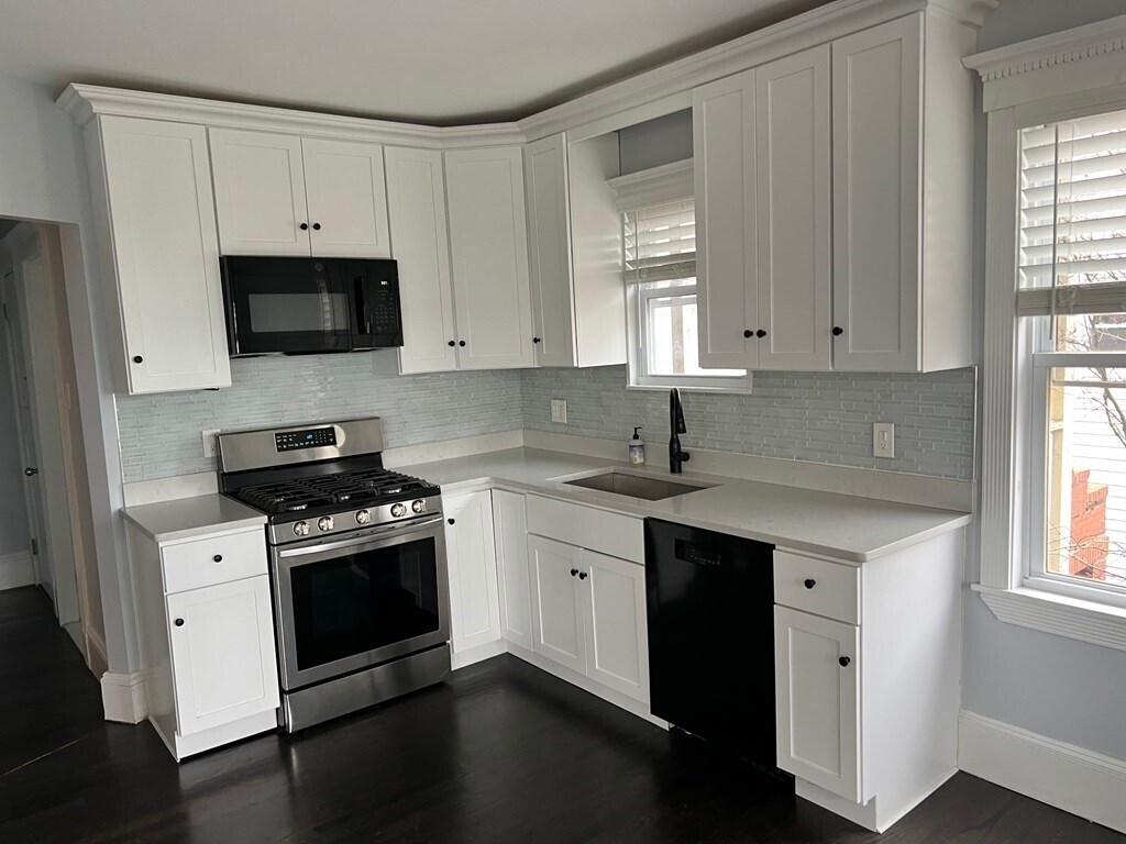 Foto principal - 156 Homes Ave