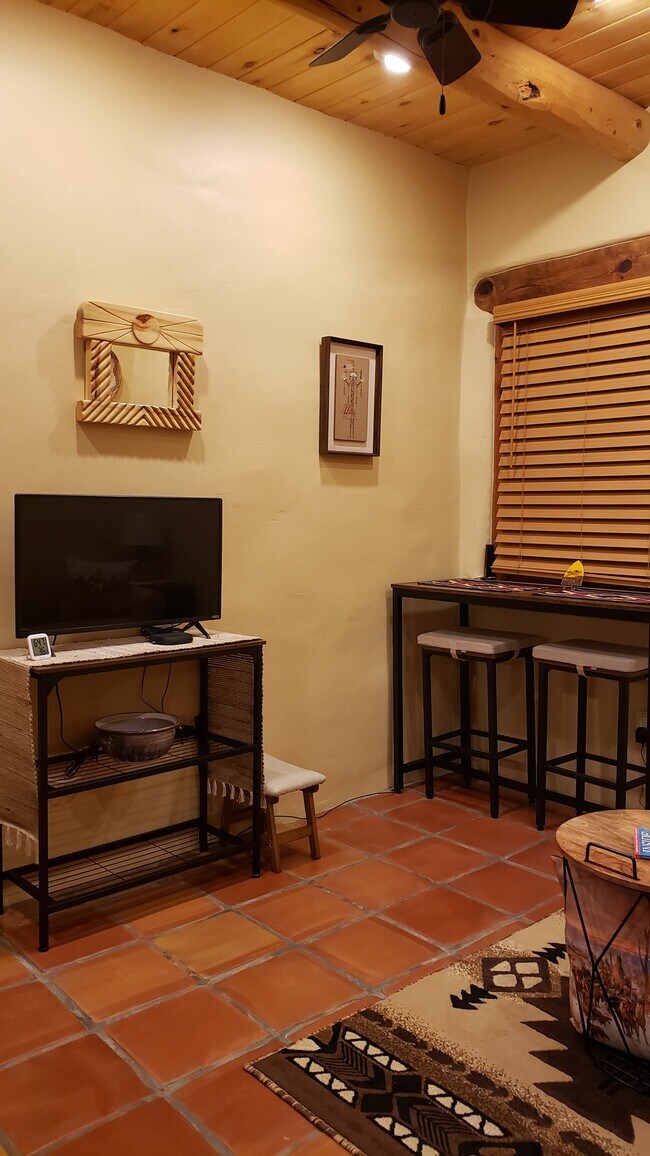 Foto del edificio - 28 San Marcos Rd W