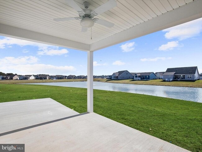 Building Photo - 25041 Tanager Ln