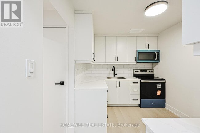 Building Photo - 81 Ontario St