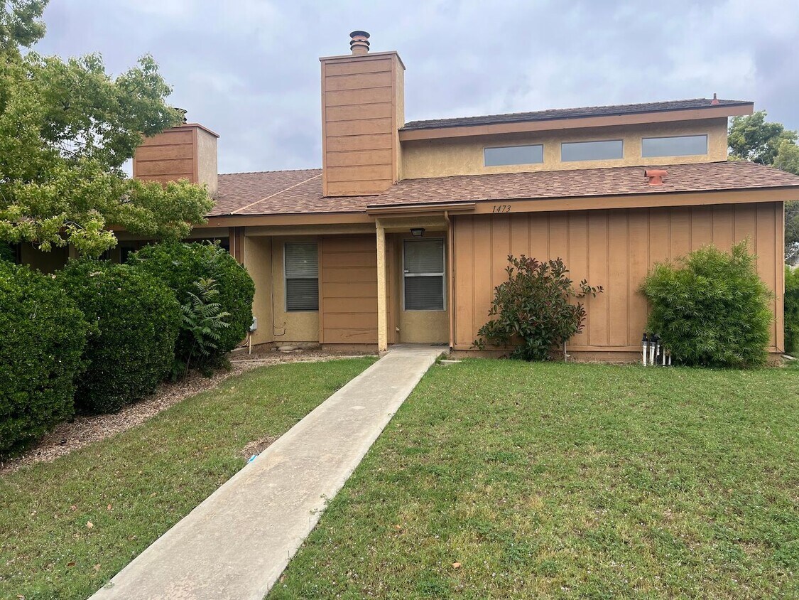 Foto del edificio - Adorable 3 bedroom home for rent