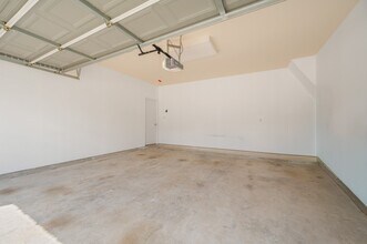 Building Photo - 8922 Cedar Mound Ln
