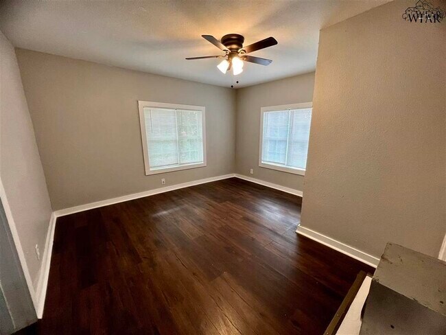 Foto del edificio - 1202 Austin St