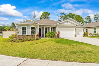 Building Photo - 210 Cypress Trail Dr