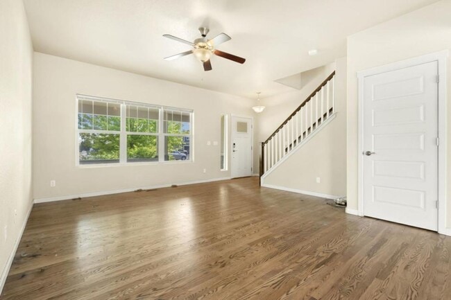 Building Photo - 3001 Nebula Ct