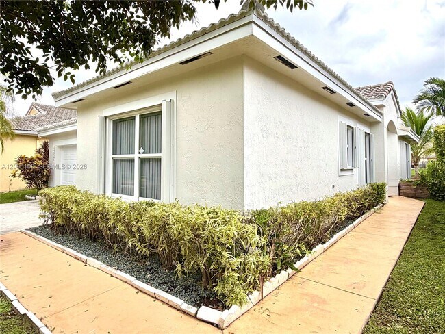 Foto del edificio - 7557 SW 164th Ct